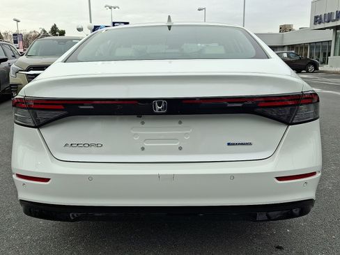 Used 2023 Honda Accord EX-L image 7