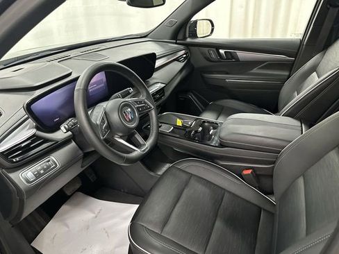 Used 2025 Buick Enclave Sport Touring image 15