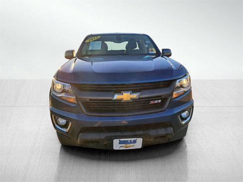 Used 2019 Chevrolet Colorado Z71 image 2