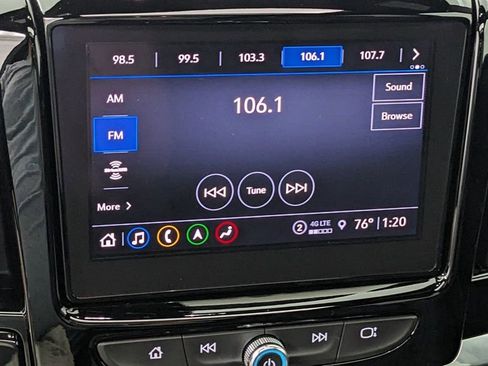 Used 2023 Chevrolet Traverse RS image 27