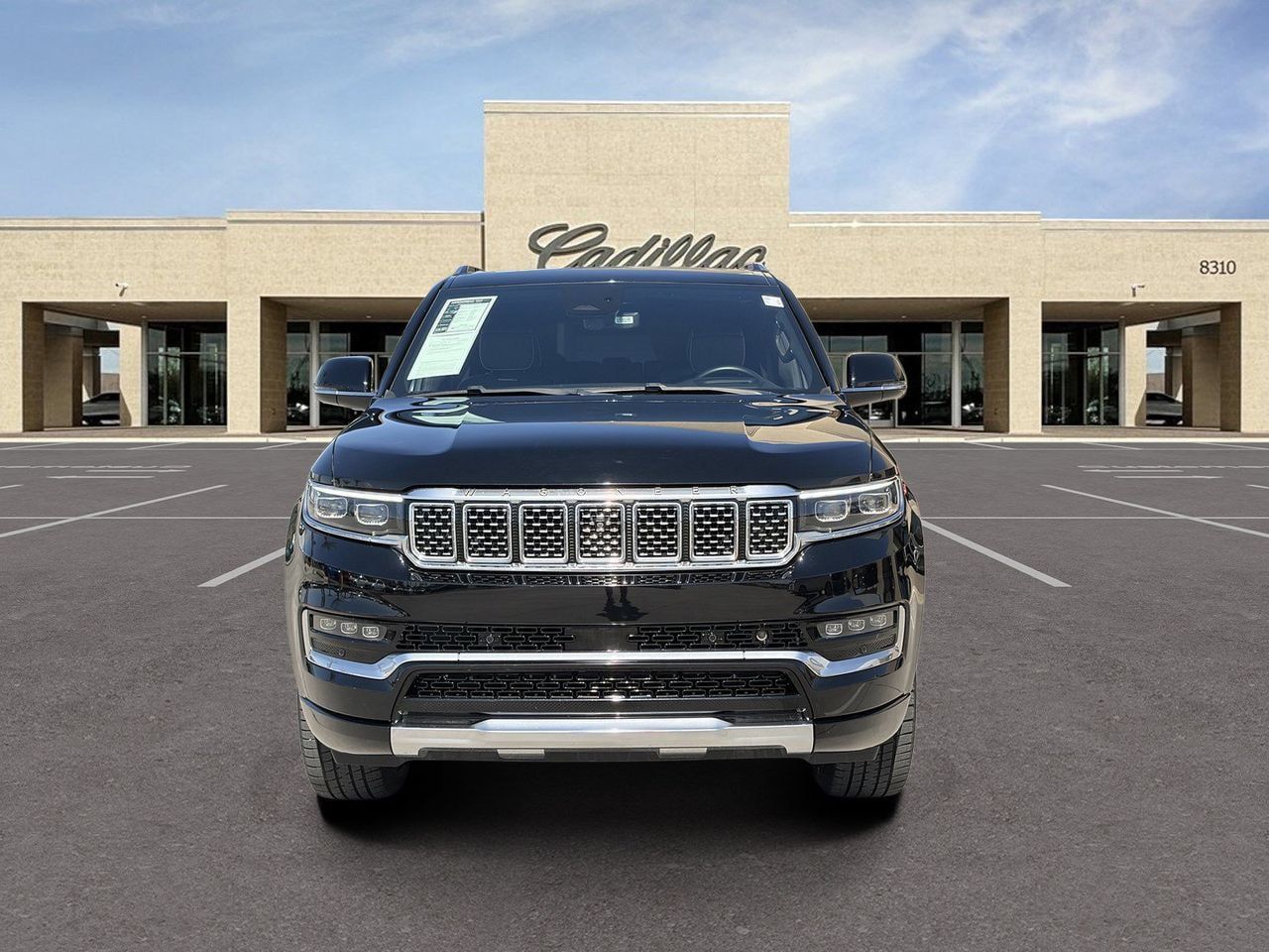 Used 2023 Jeep Grand Wagoneer Series III AWD/4WD image 7