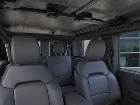 New 2026 Ford Bronco Badlands AWD/4WD image 14