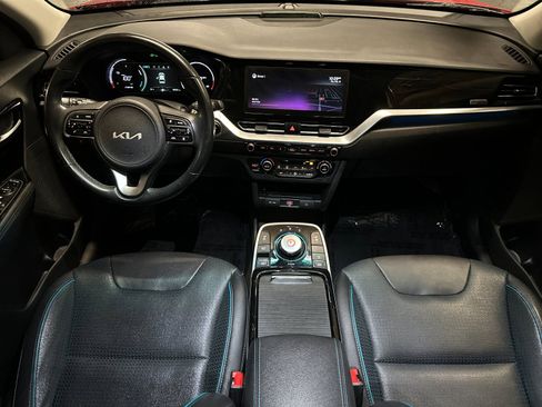 Certified 2022 Kia Niro EX Premium image 16