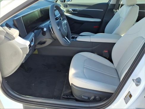 New 2026 Hyundai Sonata SEL AWD/4WD image 11