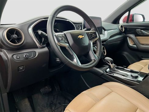 Used 2023 Chevrolet Blazer Premier w/ Driver Confidence II Package image 9