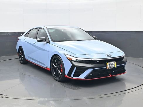 New 2026 Hyundai Elantra N FWD image 3