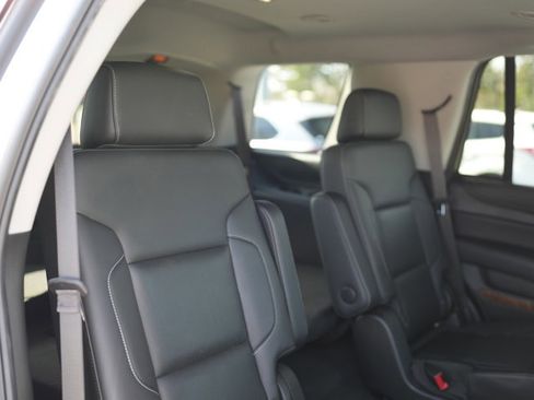 Used 2020 Chevrolet Tahoe Premier AWD/4WD image 25