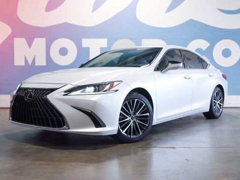 Used 2024 Lexus ES 300h w/ Premium Package image 26