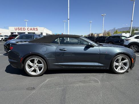 Used 2023 Chevrolet Camaro LT w/ Technology Package RWD image 4