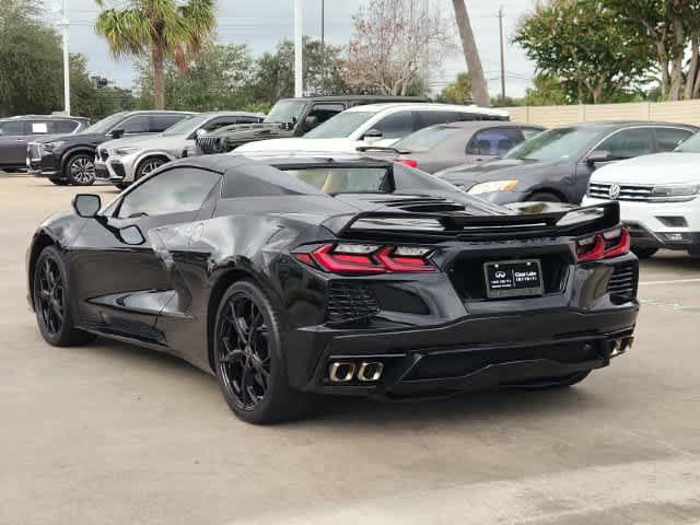 Used 2022 Chevrolet Corvette Stingray Premium Conv w/ Z51 Performance Package RWD image 4