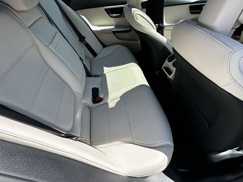 Certified 2025 Mercedes-Benz C 300 Sedan image 18