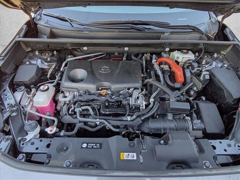 Used 2021 Toyota RAV4 Limited image 25