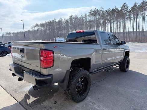 Used 2017 Chevrolet Silverado 1500 LT image 5