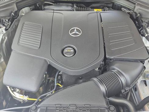 Used 2026 Mercedes-Benz GLC 300 image 14
