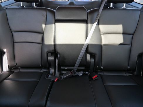 Used 2022 Honda Pilot EX-L image 13