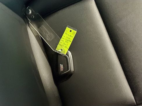 Used 2024 Cadillac XT4 Sport image 35