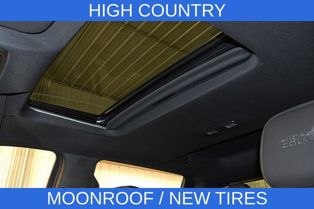 Used 2022 Chevrolet Silverado 3500 High Country w/ Safety Package II AWD/4WD image 33