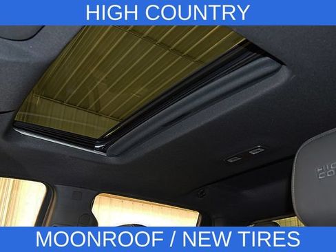 Used 2022 Chevrolet Silverado 3500 High Country w/ Safety Package II AWD/4WD image 33