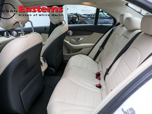 Used 2021 Mercedes-Benz C 300 4MATIC Sedan image 40