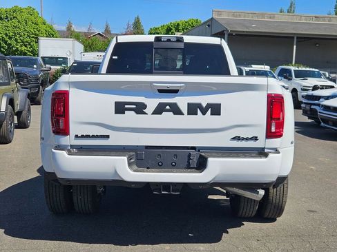 New 2026 RAM 3500 Laramie AWD/4WD image 6