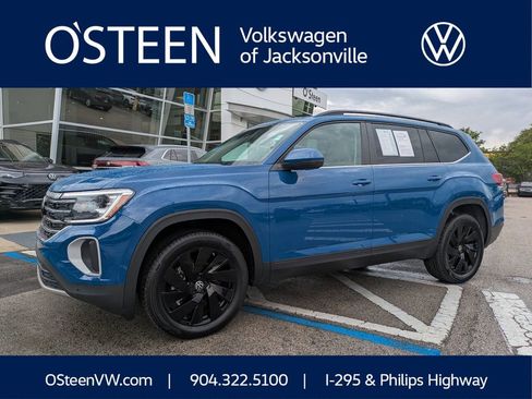 Certified 2026 Volkswagen Atlas SE w/ Panoramic Sunroof Package FWD image 1