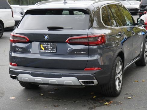 Used 2020 BMW X5 xDrive50i w/ Executive Package image 9