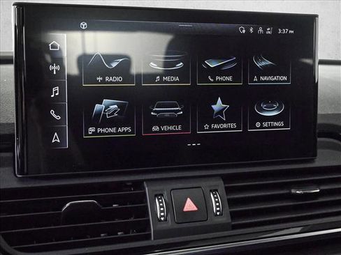 Used 2023 Audi Q5 2.0T Premium Plus w/ Premium Plus Package AWD/4WD image 15