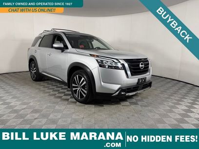 Used 2024 Nissan Pathfinder Platinum