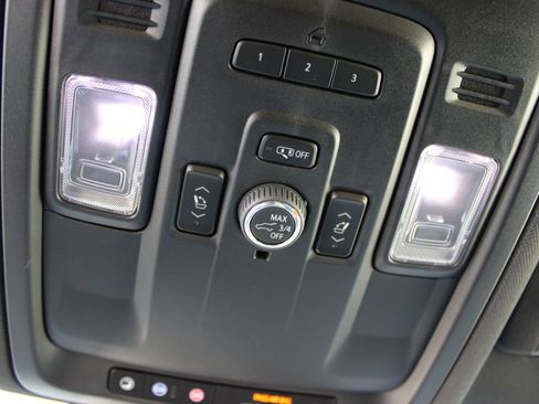Certified 2023 Chevrolet Tahoe RST w/ RST Performance Edition AWD/4WD image 20