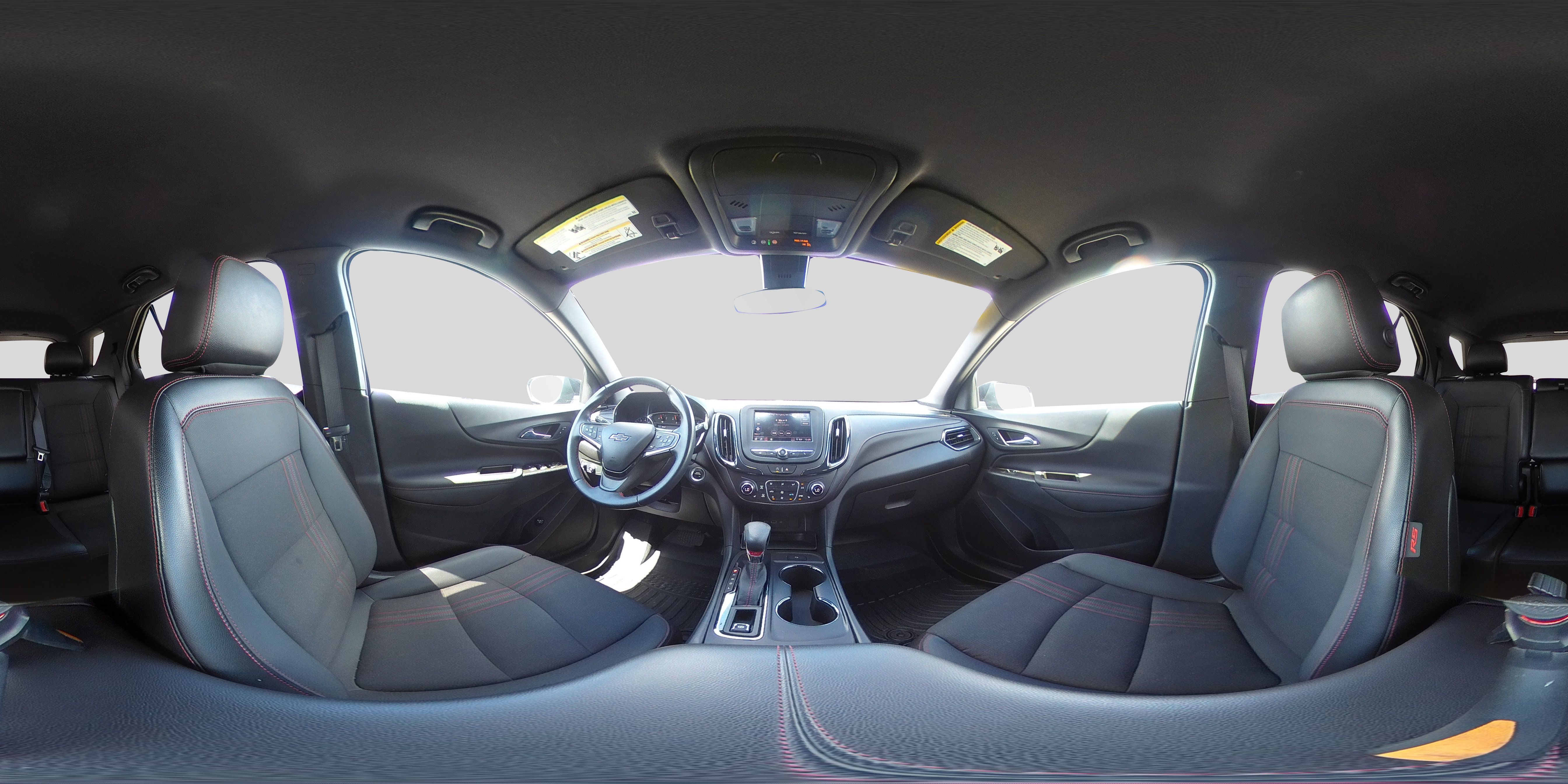 Used 2024 Chevrolet Equinox RS FWD image 2