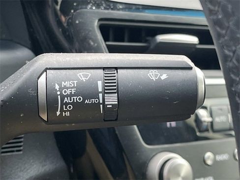 Used 2024 Lexus ES 350 w/ Premium Package image 43