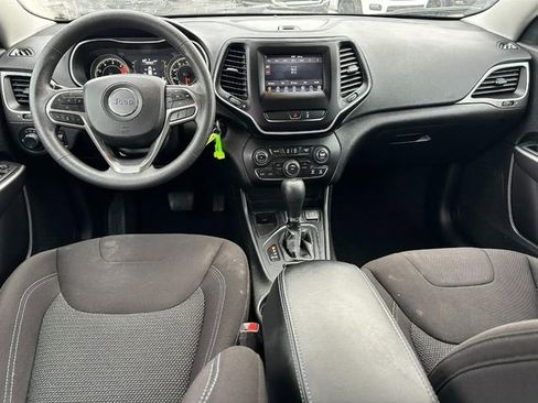 Used 2021 Jeep Cherokee Latitude image 11