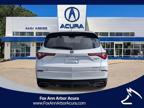 Certified 2024 Acura MDX SH-AWD w/ Technology Package image 4