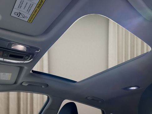 Used 2024 Hyundai Kona Limited image 21