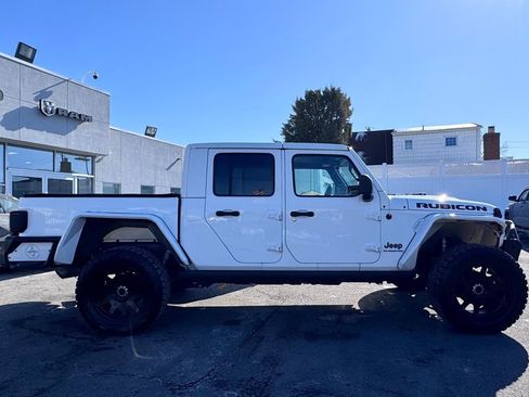Used 2020 Jeep Gladiator Rubicon image 9