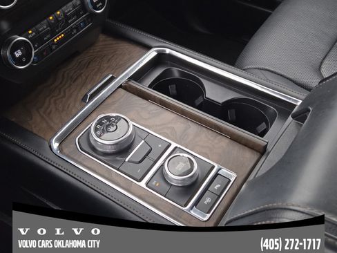 Used 2019 Ford Expedition Platinum AWD/4WD image 19