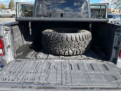 Used 2020 Jeep Gladiator Sport w/ Quick Order Package 24S image 16