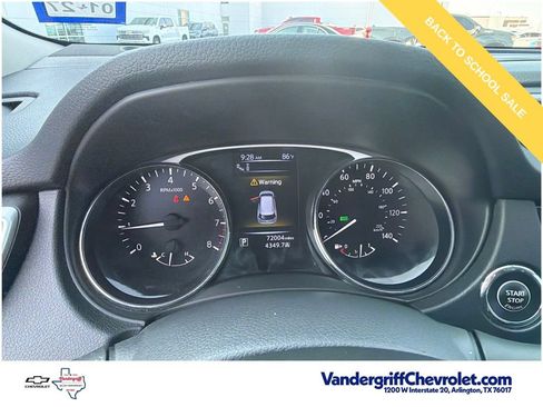 Used 2016 Nissan Rogue SL w/ SL Premium Package FWD image 17