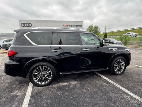 Used 2021 INFINITI QX80 Sensory w/ All-Season Package AWD/4WD image 4