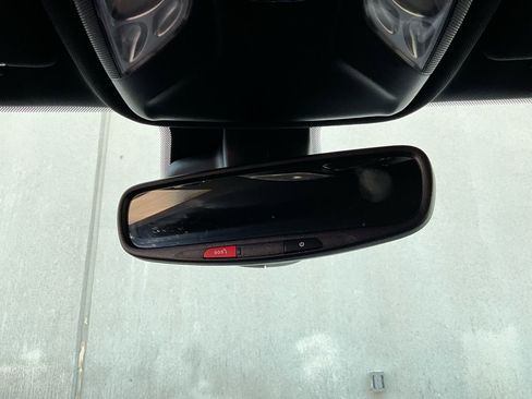 Used 2025 Jeep Compass Trailhawk image 17