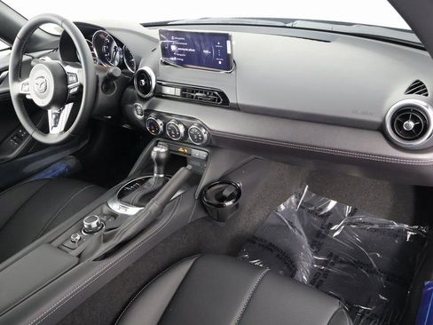 New 2026 MAZDA MX-5 Miata RF Grand Touring image 9