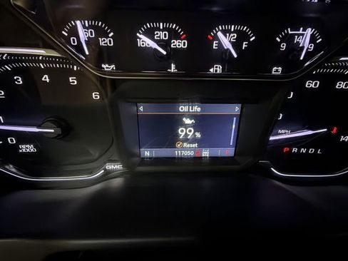 Used 2021 GMC Sierra 2500 SLE w/ SLE Value Package; image 15