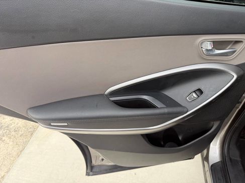 Used 2018 Hyundai Santa Fe Sport w/ Cargo Package image 18