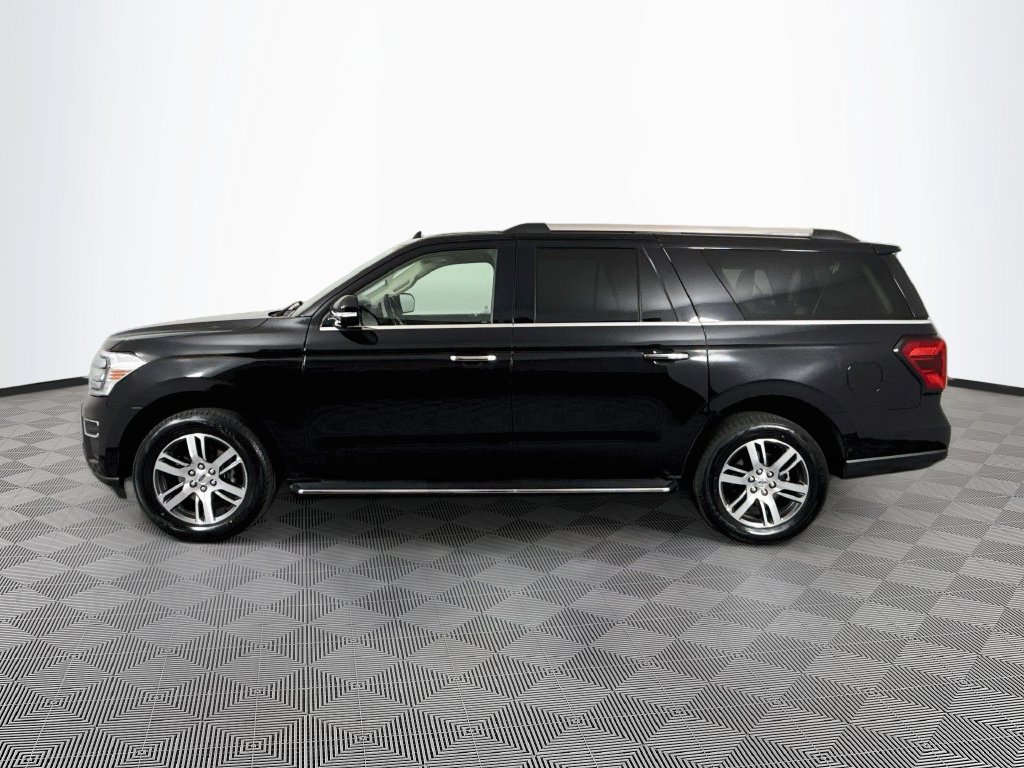 Used 2022 Ford Expedition Max Limited AWD/4WD image 4