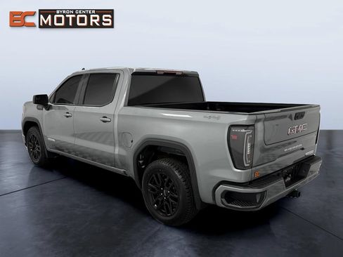 Used 2023 GMC Sierra 1500 Elevation AWD/4WD image 4