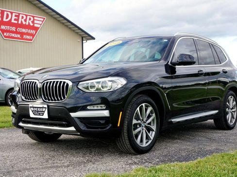 Used 2019 BMW X3 xDrive30i w/ Premium Package image 2