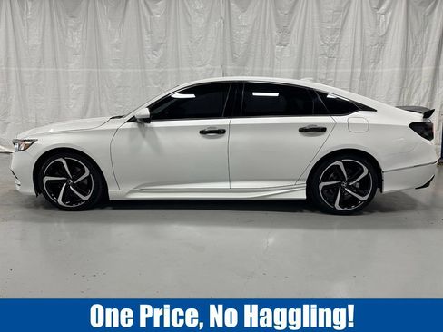 Used 2018 Honda Accord Sport image 4