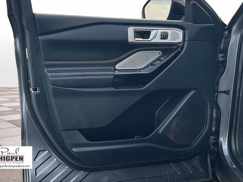 Used 2022 Ford Explorer ST w/ Equipment Group 401A image 22