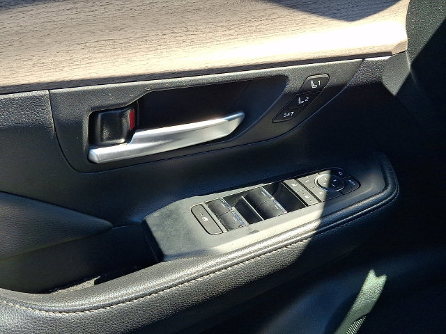 Certified 2024 Toyota Grand Highlander AWD image 8