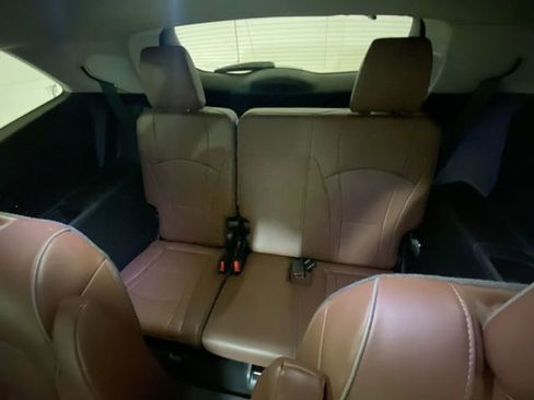 Used 2018 Buick Enclave Avenir w/ Avenir Technology Package image 30